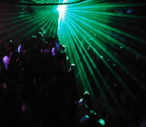 crowd_laser_003.jpg